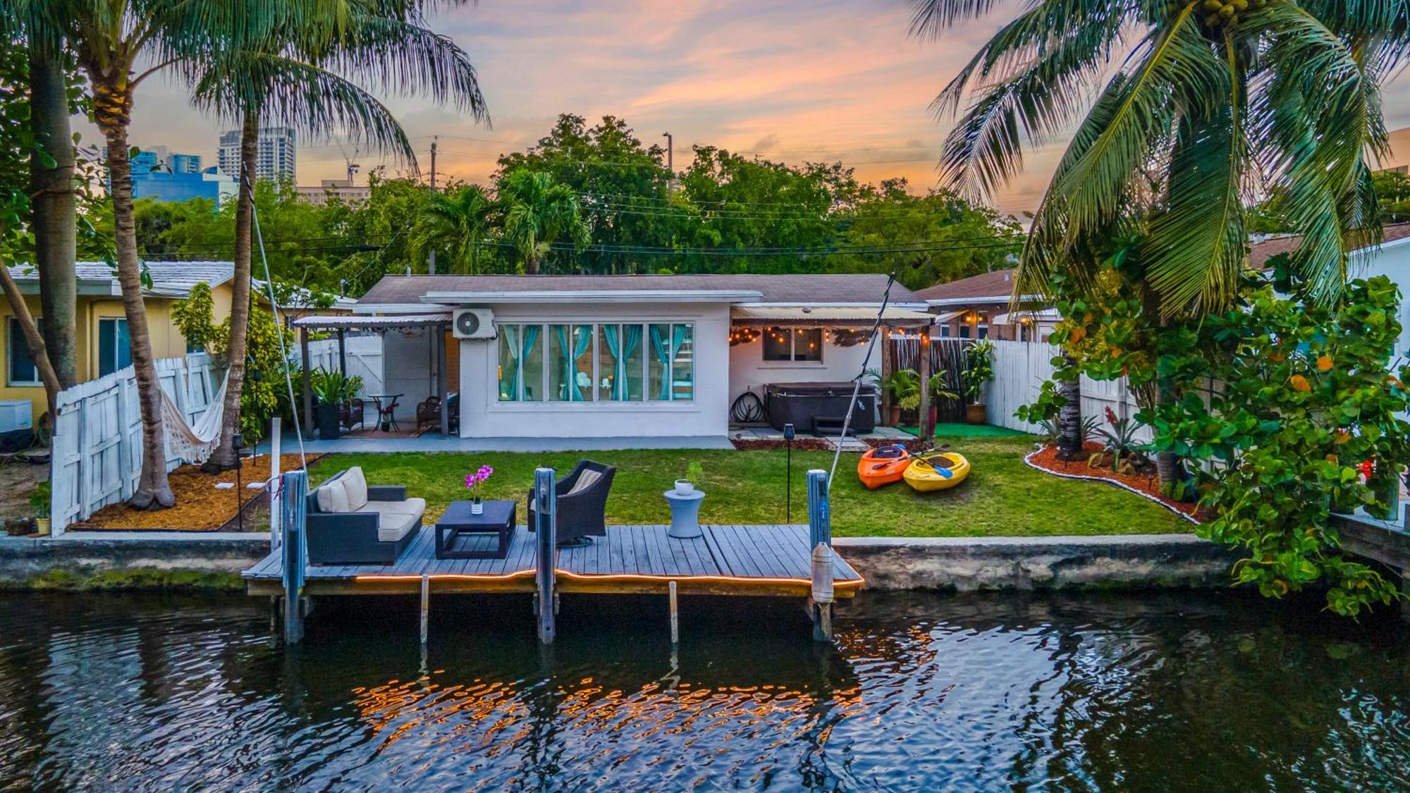 Riverwalk Villa I Private Dock & Hot Tub Fort Lauderdale Esterno foto